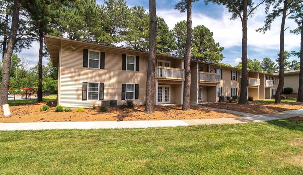 exterior at Retreat at Copper Creek located in Greensboro, NC